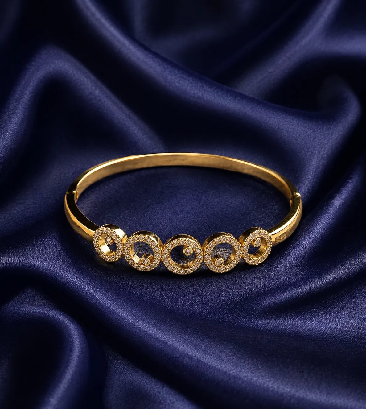 designer circle bracelet