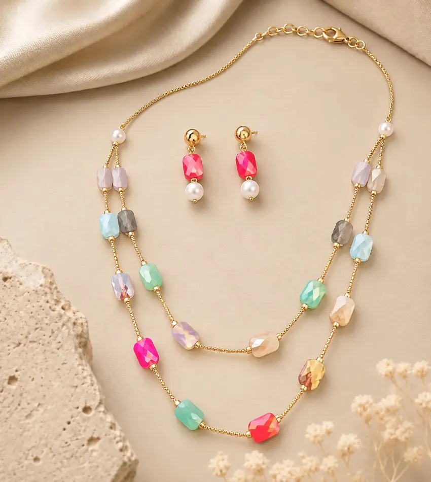 multicolour faceted set