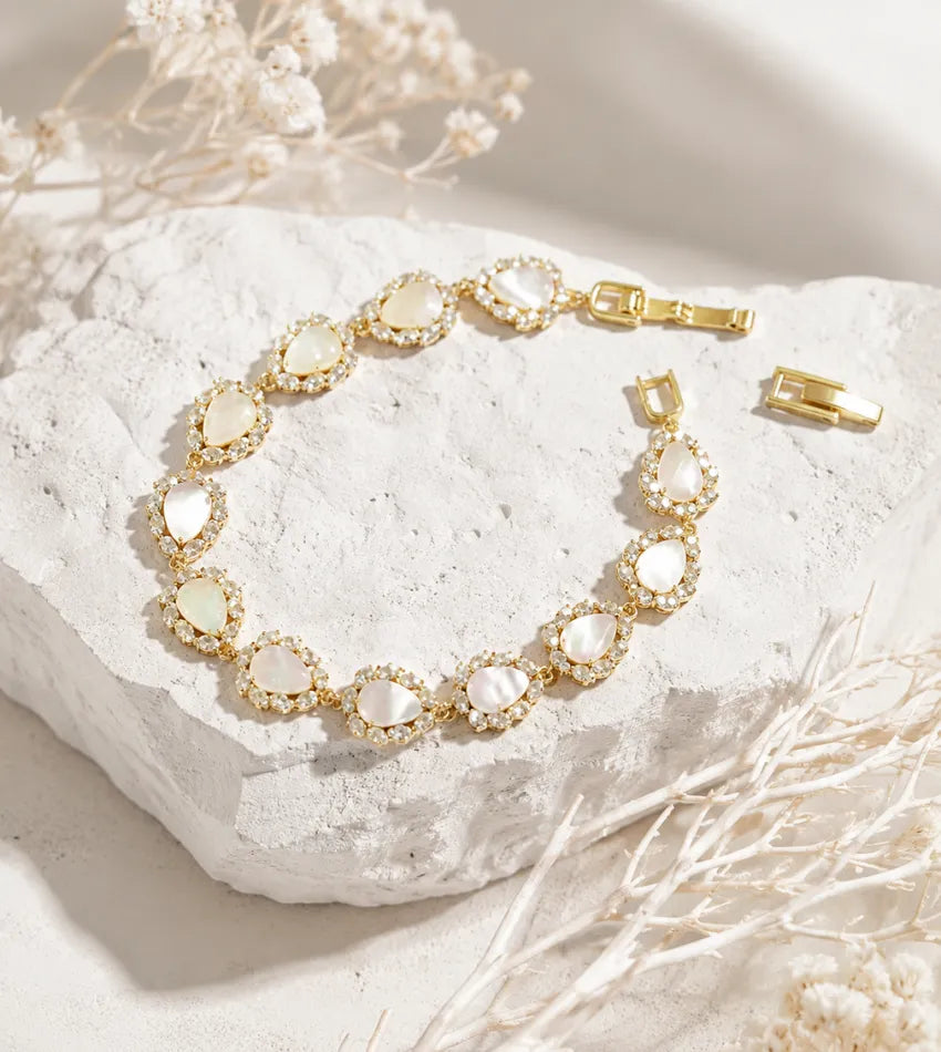 sparkling oval bracelet