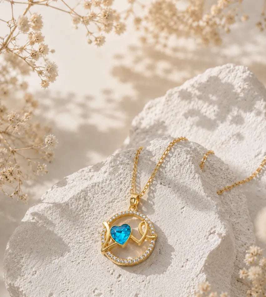 sparkling round pendant